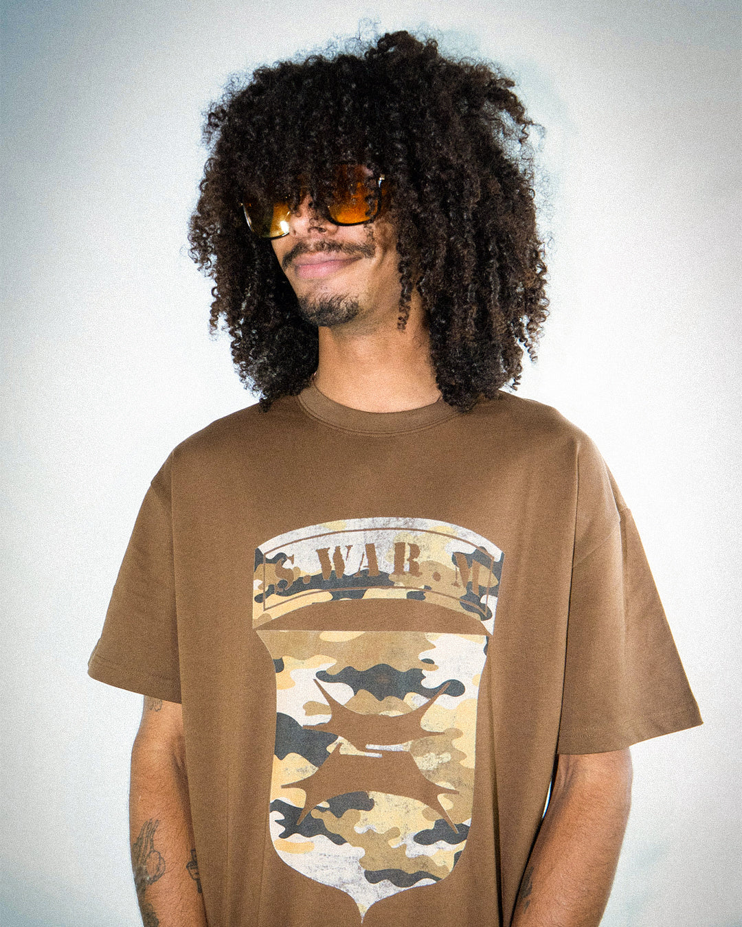 DESERT CAMO INSIGNIA BROWN TEE